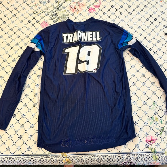 Troy Lee Designs gear - Picture 5 of 6